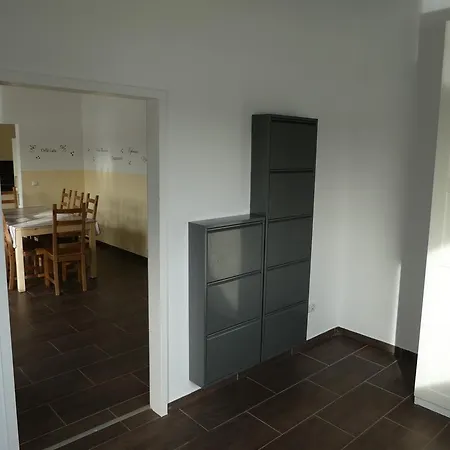 Ruhige Mit Teichblick Lägenhet